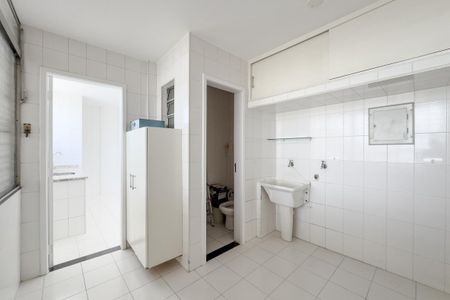 Apartamento para alugar com 105m², 3 quartos e 1 vagaÁrea de Serviço