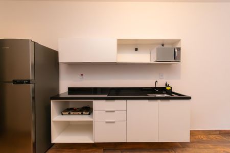 Studio para alugar com 25m², 1 quarto e sem vaga Studio para alugar com 25m², 1 quarto e sem vagaCozinha