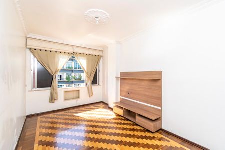 Apartamento à venda com 71m², 2 quartos e sem vagaSala
