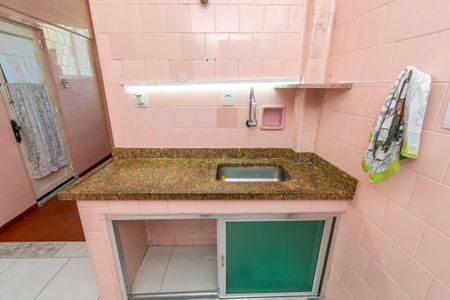 Apartamento à venda com 71m², 2 quartos e sem vagaCozinha