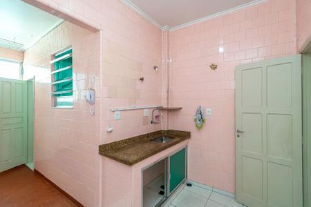 Apartamento à venda com 71m², 2 quartos e sem vagaCozinha