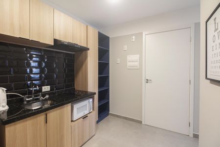 Studio para alugar com 35m², 1 quarto e sem vaga Studio para alugar com 35m², 1 quarto e sem vagaCozinha