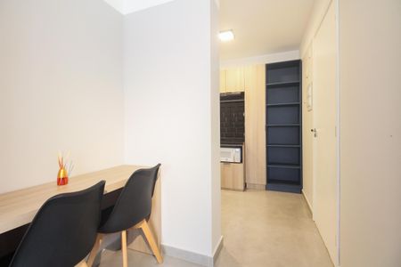 Studio para alugar com 35m², 1 quarto e sem vaga Studio para alugar com 35m², 1 quarto e sem vagaStudio - Quarto