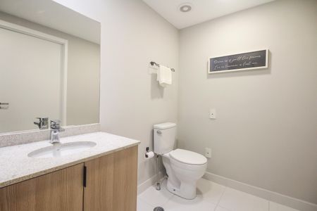 Studio para alugar com 35m², 1 quarto e sem vaga Studio para alugar com 35m², 1 quarto e sem vagaBanheiro