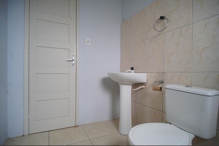 Casa à venda com 70m², 1 quarto e 2 vagasBanheiro da Suíte