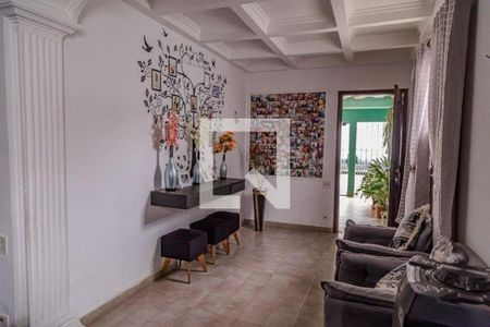 Casa à venda com 6 quartos, 120m² em Vila Campestre, São Paulo