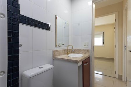 Banheiro Social de apartamento para alugar com 2 quartos, 64m² em Vila Maria, São Paulo