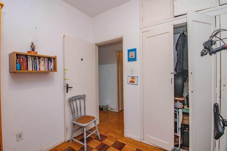 Quarto 1 de apartamento para alugar com 2 quartos, 82m² em Centro Histórico, Porto Alegre