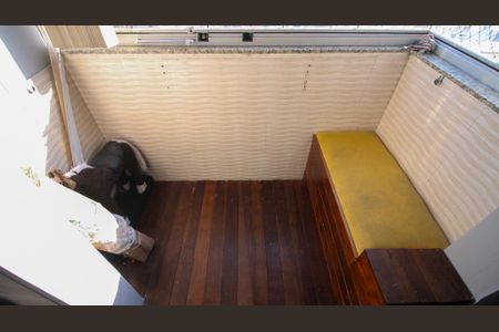 Apartamento à venda com 68m², 3 quartos e 1 vaga Apartamento à venda com 68m², 3 quartos e 1 vagaSacada