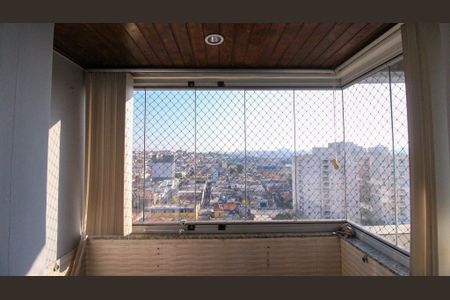Sacada de apartamento à venda com 3 quartos, 68m² em Vila Antonieta, São Paulo