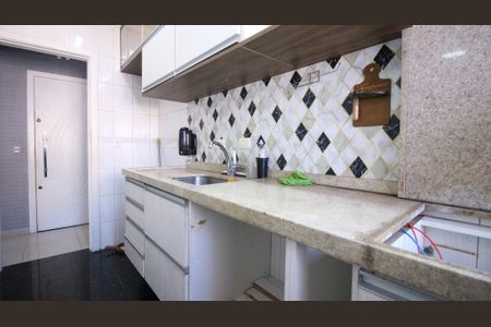 Apartamento à venda com 68m², 3 quartos e 1 vaga Apartamento à venda com 68m², 3 quartos e 1 vagaCozinha