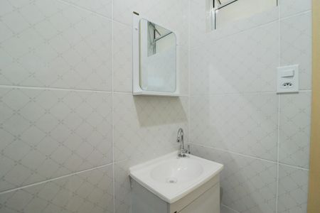 Casa para alugar com 100m², 1 quarto e sem vaga Casa para alugar com 100m², 1 quarto e sem vagaBanheiro