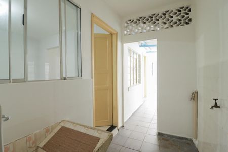 Casa para alugar com 100m², 1 quarto e sem vaga Casa para alugar com 100m², 1 quarto e sem vagaCozinha e Área de Serviço
