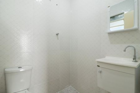 Casa para alugar com 100m², 1 quarto e sem vaga Casa para alugar com 100m², 1 quarto e sem vagaBanheiro
