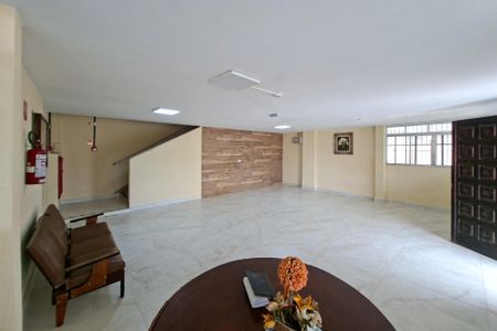 Apartamento para alugar com 43m², 1 quarto e 1 vagaHall de entrada
