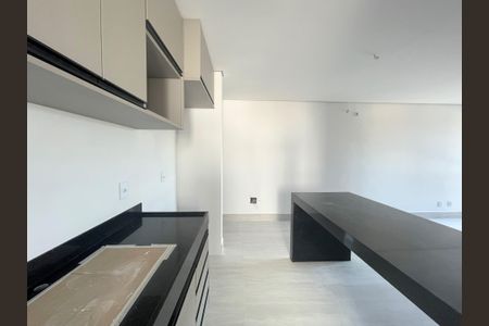 Apartamento à venda com 85m², 3 quartos e 2 vagasCozinha