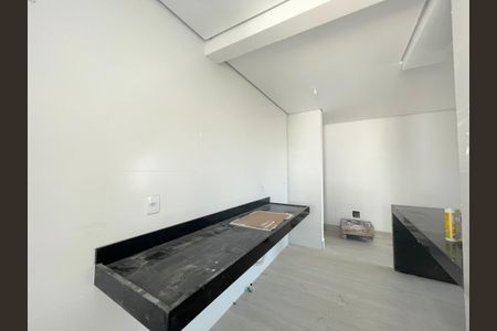 Apartamento à venda com 138m², 4 quartos e 2 vagasCozinha