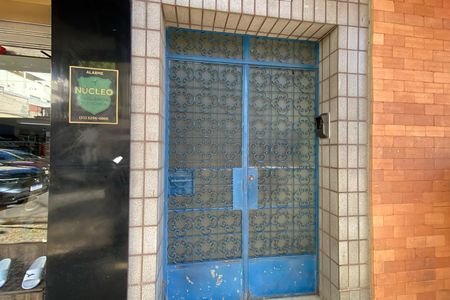 Apartamento à venda com 80m², 2 quartos e sem vaga Apartamento à venda com 80m², 2 quartos e sem vagaFachada