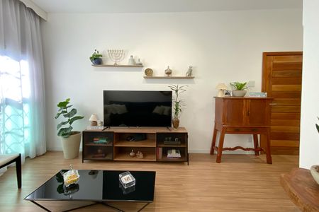 Sala de apartamento à venda com 2 quartos, 80m² em Carmo, Belo Horizonte