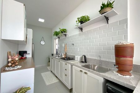 Cozinha de apartamento à venda com 2 quartos, 80m² em Carmo, Belo Horizonte