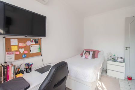 Casa à venda com 220m², 4 quartos e 2 vagasQuarto 2