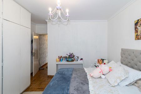 Casa à venda com 100m², 3 quartos e 2 vagas Casa à venda com 100m², 3 quartos e 2 vagasQuarto 3