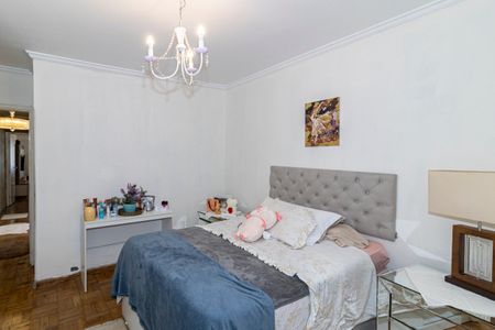 Casa à venda com 100m², 3 quartos e 2 vagas Casa à venda com 100m², 3 quartos e 2 vagasQuarto 3