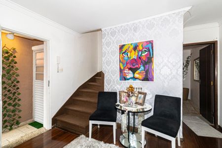 Casa à venda com 100m², 3 quartos e 2 vagas Casa à venda com 100m², 3 quartos e 2 vagasSala