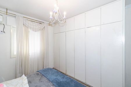 Casa à venda com 100m², 3 quartos e 2 vagas Casa à venda com 100m², 3 quartos e 2 vagasQuarto 3