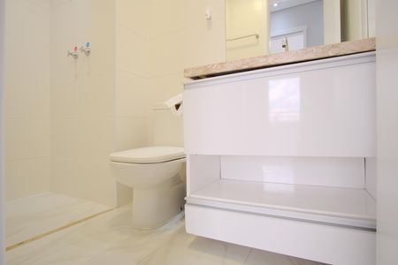 Apartamento à venda com 67m², 2 quartos e 1 vagaBanheiro Social