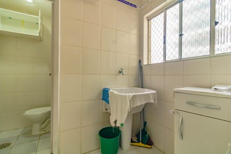 Apartamento à venda com 65m², 2 quartos e 1 vagaÁrea de Serviço