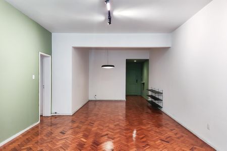 Sala  de apartamento para alugar com 1 quarto, 150m² em Botafogo, Rio de Janeiro