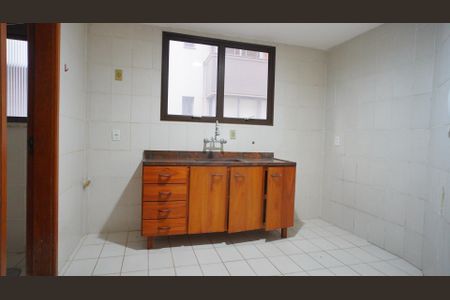 Apartamento à venda com 75m², 2 quartos e 1 vaga Apartamento à venda com 75m², 2 quartos e 1 vagaCozinha e Área de Serviço