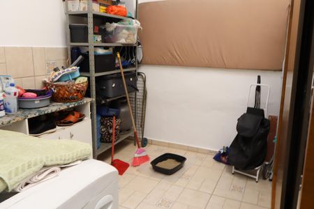 Casa à venda com 100m², 3 quartos e 2 vagasÁrea de serviço casa superior