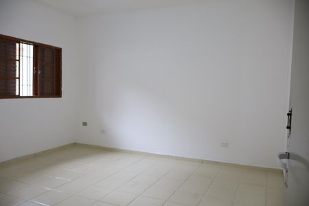 Quarto 1 de casa à venda com 1 quarto, 100m² em Vila Paulo Silas, São Paulo