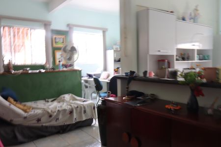 Casa à venda com 100m², 3 quartos e 2 vagasSala casa superior