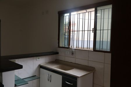 Casa à venda com 100m², 3 quartos e 2 vagasCozinha