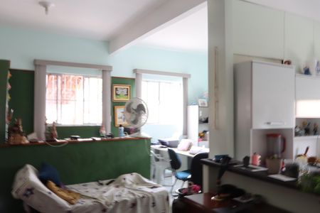 Casa à venda com 100m², 3 quartos e 2 vagasSala casa superior