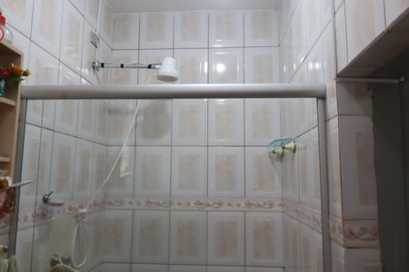 Casa à venda com 100m², 3 quartos e 2 vagasBanheiro da casa superior