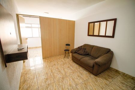 Sala de kitnet/studio para alugar com 1 quarto, 30m² em Aviação, Praia Grande