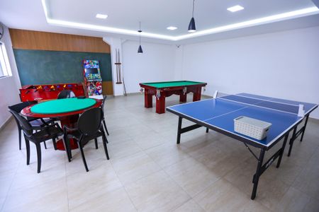 Apartamento à venda com 44m², 2 quartos e 1 vaga Apartamento à venda com 44m², 2 quartos e 1 vagaSalão de jogos