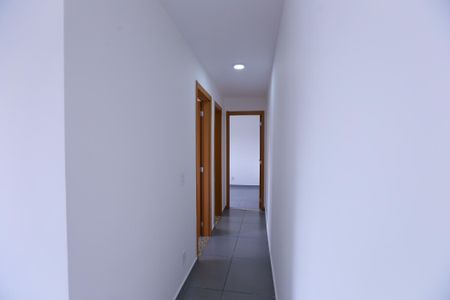 Apartamento à venda com 44m², 2 quartos e 1 vaga Apartamento à venda com 44m², 2 quartos e 1 vagaCorredor