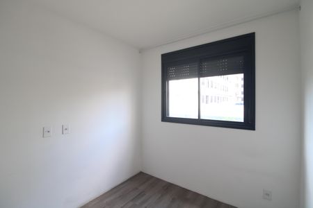 Quarto 1 de apartamento para alugar com 2 quartos, 34m² em Jurubatuba, São Paulo