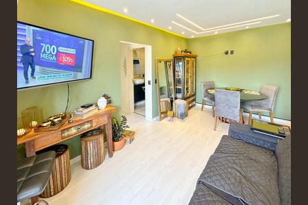 Apartamento para alugar com 72m², 2 quartos e 1 vagaSala de TV