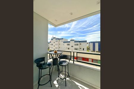 Apartamento para alugar com 72m², 2 quartos e 1 vagaVaranda da Sala