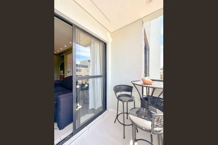 Apartamento para alugar com 72m², 2 quartos e 1 vagaVaranda da Sala