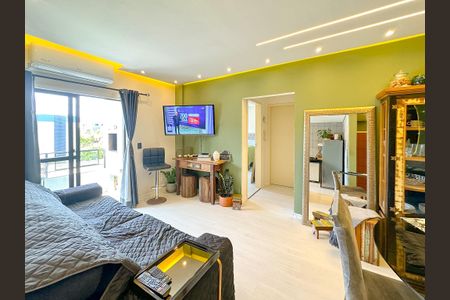 Apartamento para alugar com 72m², 2 quartos e 1 vagaSala de TV