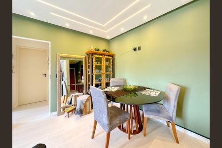 Apartamento para alugar com 72m², 2 quartos e 1 vagaSala de Jantar