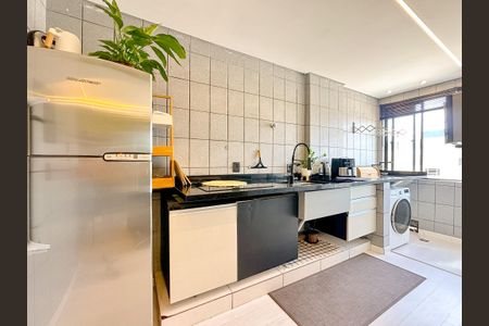 Apartamento para alugar com 72m², 2 quartos e 1 vagaCozinha