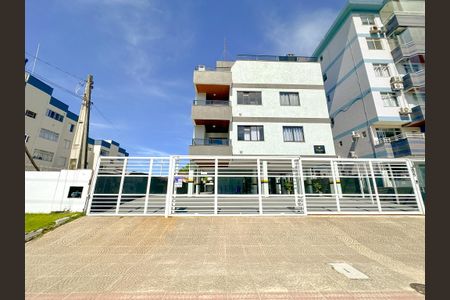 Apartamento para alugar com 72m², 2 quartos e 1 vagaFachada